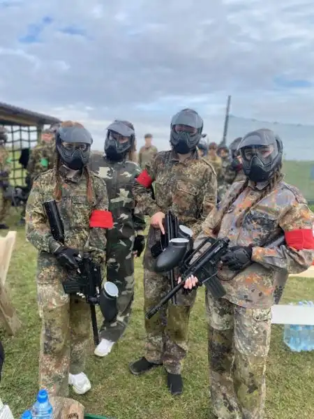 Paintball z ZDZ Zamość - drużyna uczennic